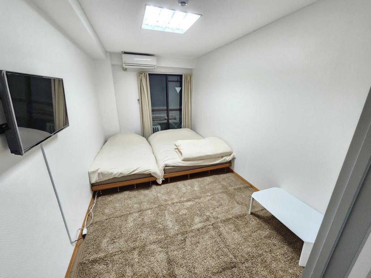 난바역 도보5분 시내중심 Mori Apartment Osaka Bagian luar foto